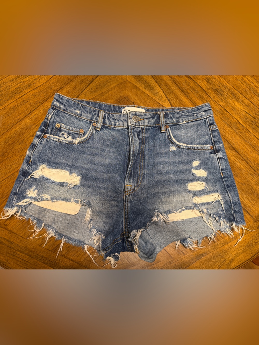Zara distressed denim shorts size 8